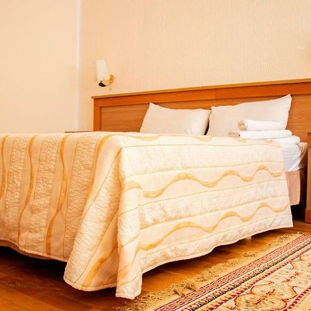 Altyn Dala Hotel อัสตานา ภายนอก รูปภาพ