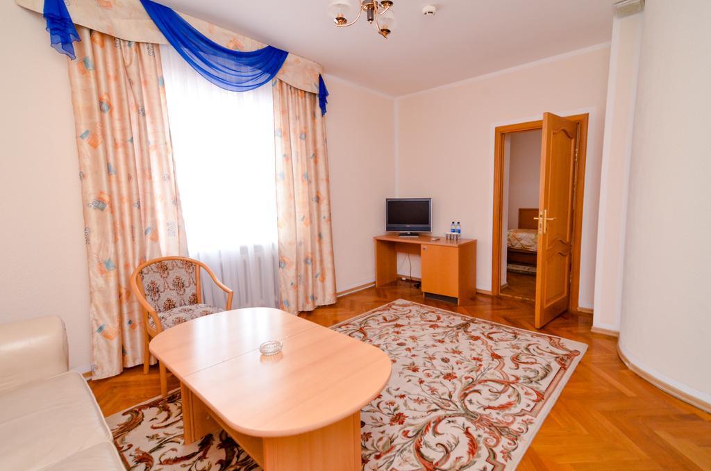 Altyn Dala Hotel อัสตานา ภายนอก รูปภาพ